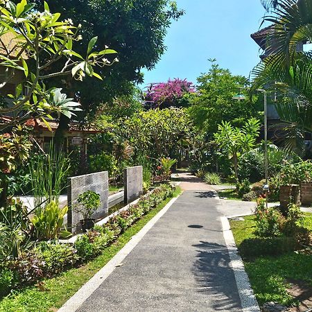Lovina Beach Hotel Buleleng  Bagian luar foto