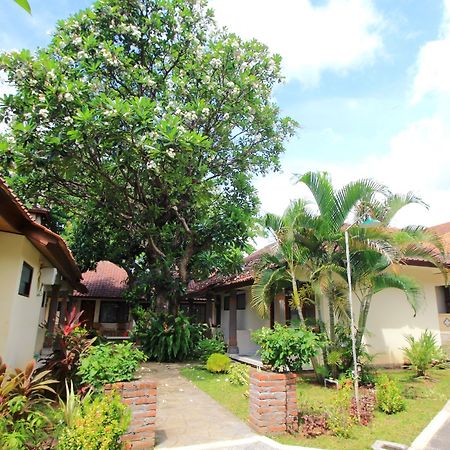 Lovina Beach Hotel Buleleng  Bagian luar foto