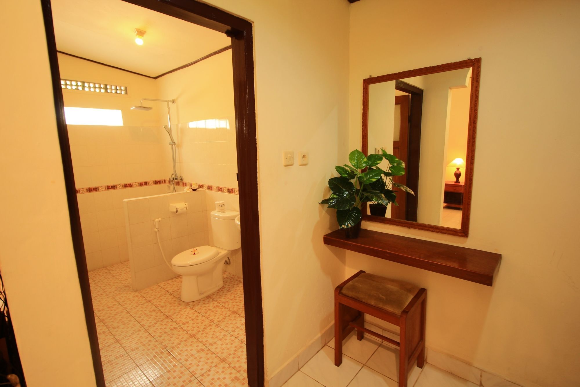 Lovina Beach Hotel Buleleng  Bagian luar foto