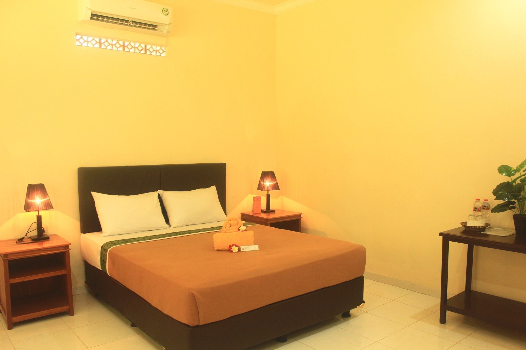 Lovina Beach Hotel Buleleng  Bagian luar foto