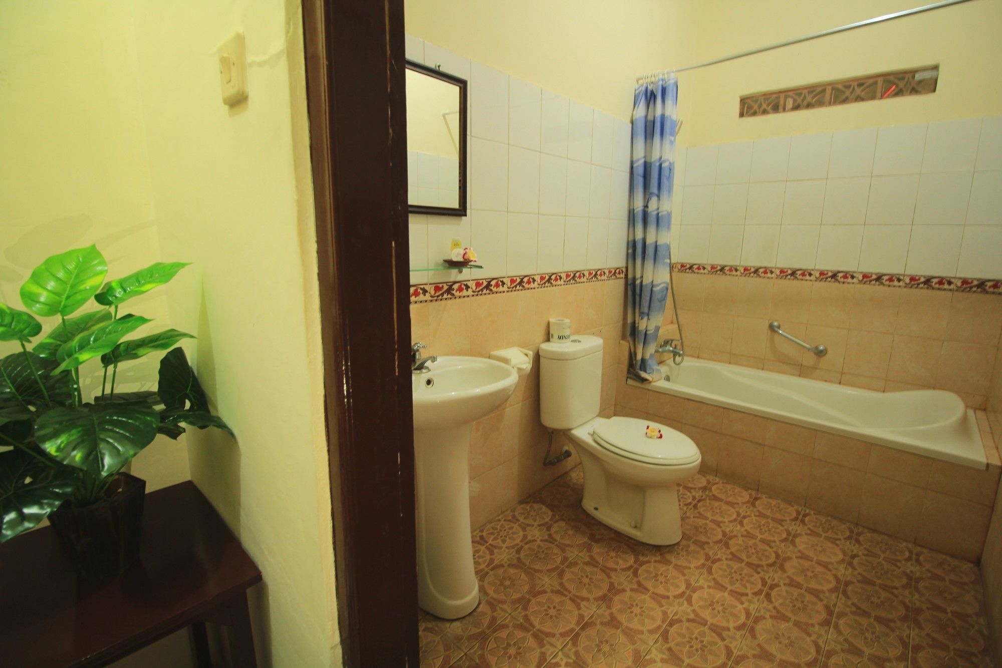 Lovina Beach Hotel Buleleng  Bagian luar foto