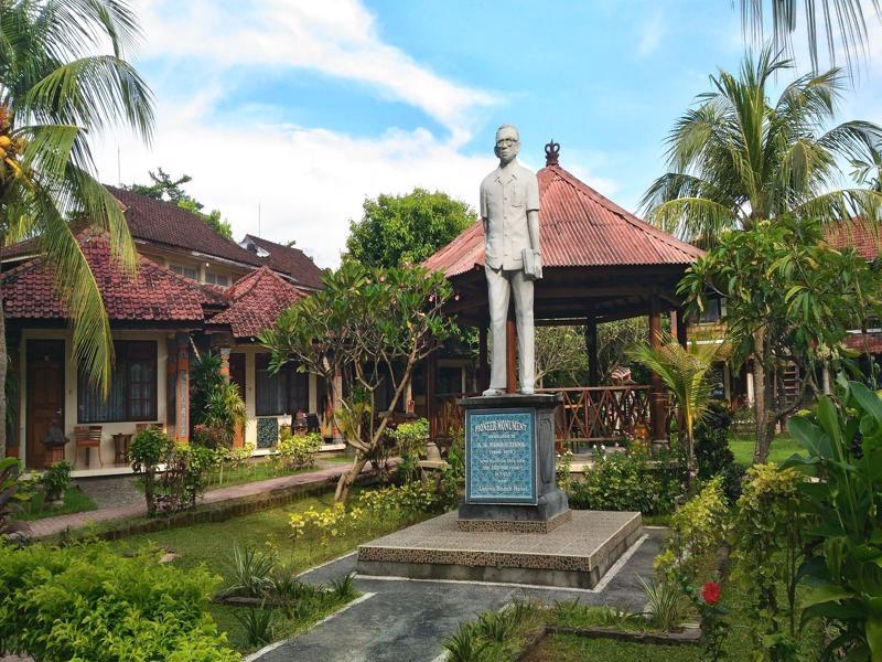 Lovina Beach Hotel Buleleng  Bagian luar foto