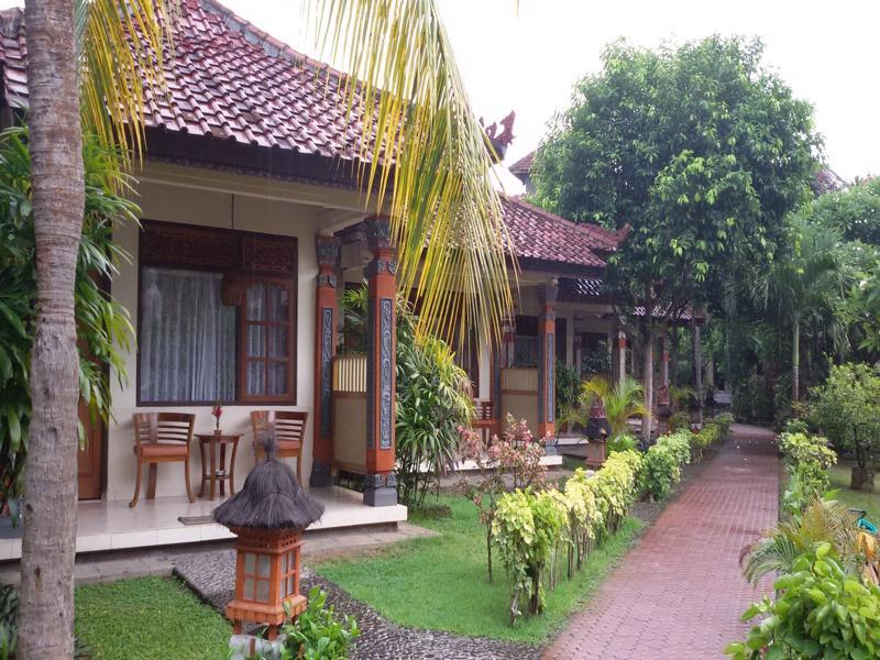 Lovina Beach Hotel Buleleng  Bagian luar foto
